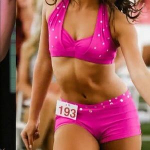 Pro NFL Cheerleader audition outfit